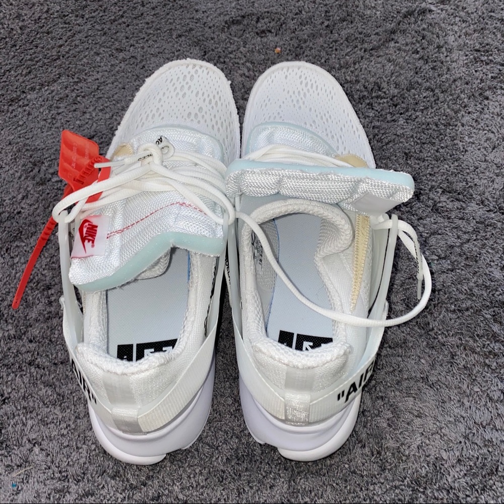 Nike Off-White Presto Sneakers - Picture 3 of 14